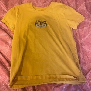 Yellow daisy van shirt small